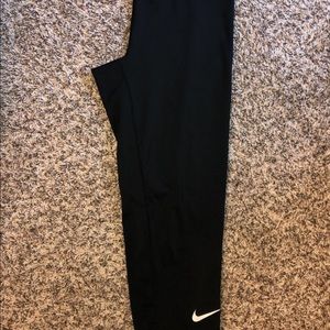 Nike Pro Capris leggings